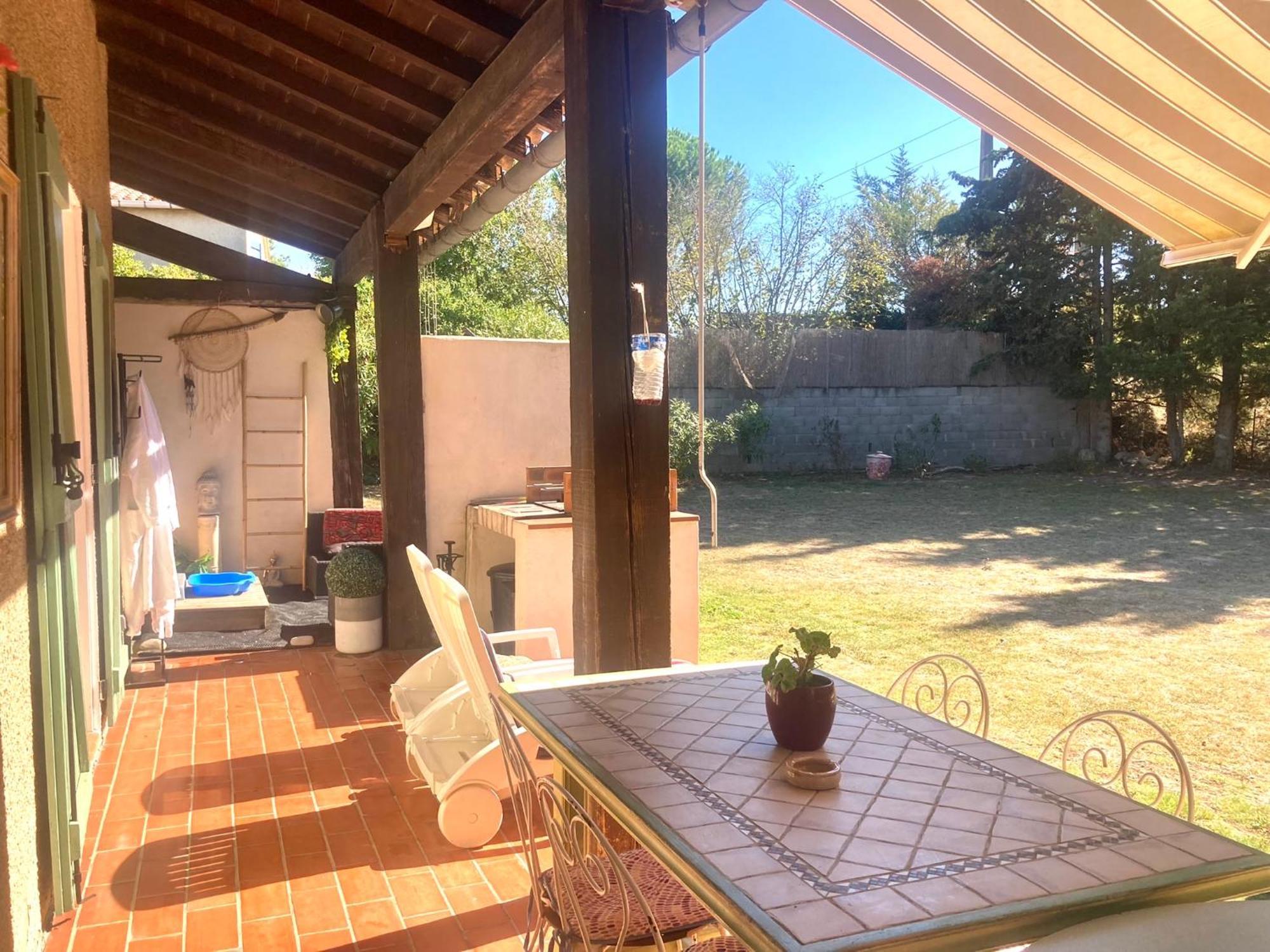 Villa 110m2, 7 pers, Jacuzzi , 3 chambres, terrain clos et arboré 2500m2 Trèbes Esterno foto